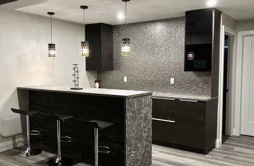 Walkerville House | Luxurious and Fashionable Home | Sleeps 8