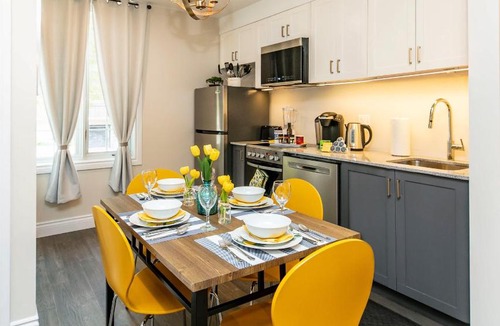 Lowertown Apartment | Luxury 1BR w King Bed - Near Byward Market