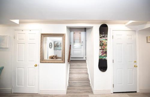 Beverley Glen Apartment | Luxury 2BR Guest Suite