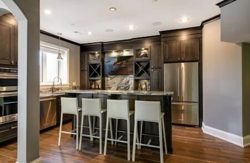 Plymouth House | Luxury 7400 sq.ft Stunning Home Theater/Sleeps 18+