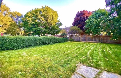 Port Elgin Apartment | Luxury Apartment Close To Beach!