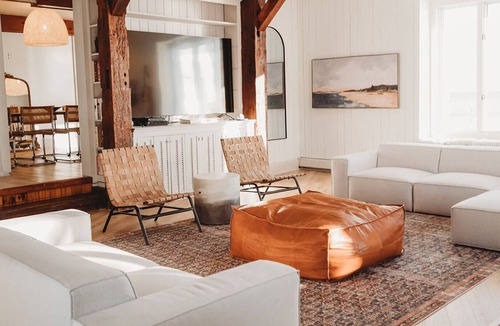 Wainfleet House | Luxury beachfront retreat w/hot tub - Sleeps 14