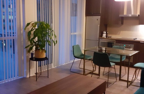 Toronto Entertainment District Condo | Luxury Entire Condo in Downtown