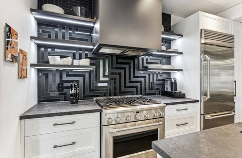 Midtown Toronto House | Luxury Home Yorkville 3bed3bath