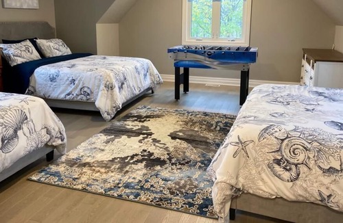 Wainfleet House | Luxury Lake House in Lake Erie