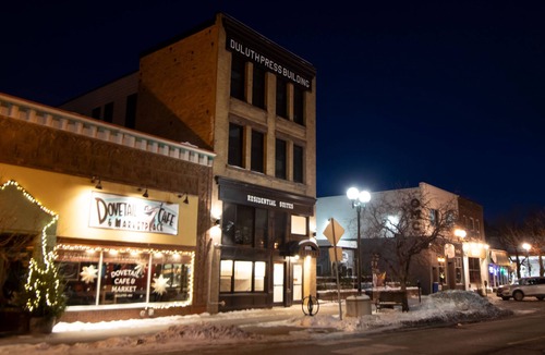 Duluth Apartment | Luxury Residential Suite Duluth Press 101