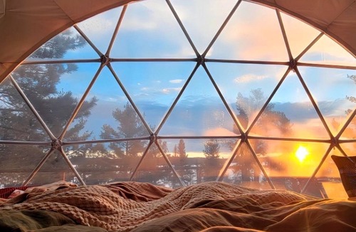 Crane Lake Cabin | Luxury Treetop Glamping Dome with Private Hot Tub near Crane Lake, Minnesota