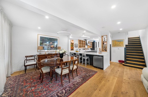 Trinity - Bellwoods House | Luxury Trinity Bellwoods 4 bedroom House
