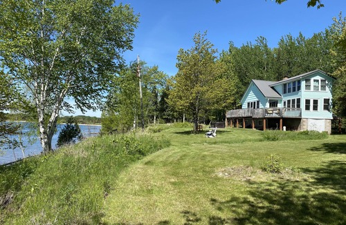 La Pointe Cottage | Madeline Island cottage - steps of Lake Superior. CONTACT OWNER FOR SHORTER STAY