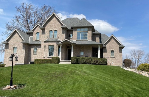 Lighthouse Cove Villa | Magnificent 7 Bedroom 6 bath Villa on the lake