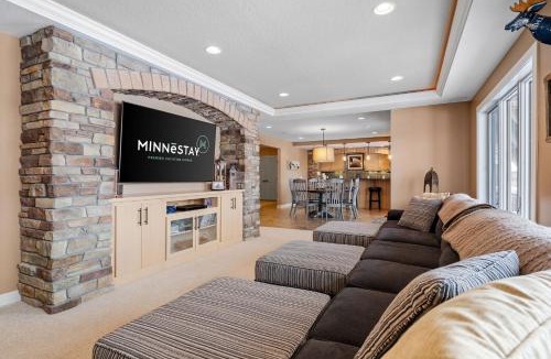 Buffalo House | Maple Lake Chalet