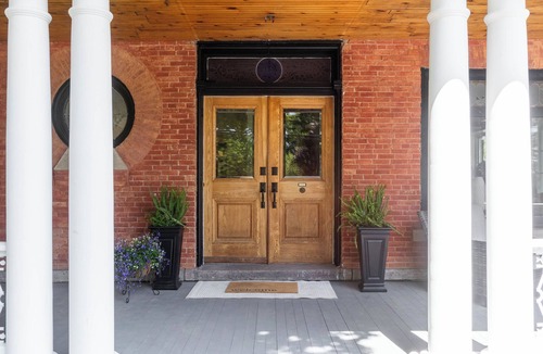 Merrickville-Wolford House | Maple & Rose | Luxury Accommodation in Merrickville Ontario