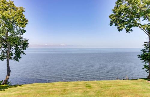 Onamia House | Marina Access and Lake Views Family Gem in Onamia