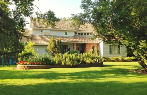 Drumheller Bed & Breakfast | McDougall Lane Bed & Breakfast