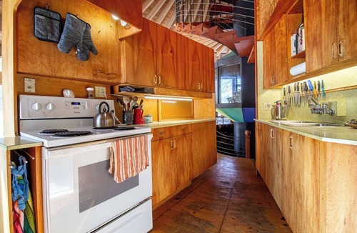 Central Frontenac Cottage | Meisel House - Four Bedroom Cottage, Sleeps 10