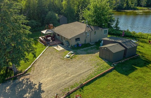 East Garafraxa Cottage | Mesmerising Cottage in Caledon