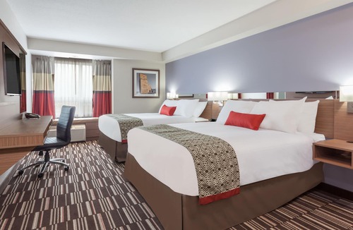 Fort McMurray Hotel | Microtel Inn & Suites By Wyndham Fort Mcmurray