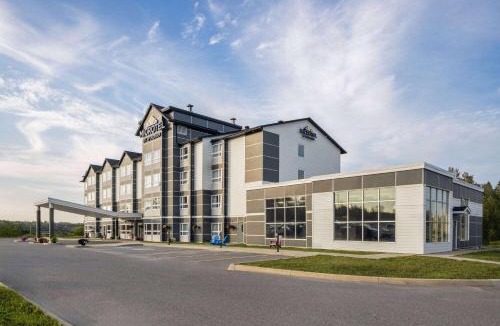 Timiskaming District Hotel | Microtel Inn & Suites by Wyndham Kirkland Lake