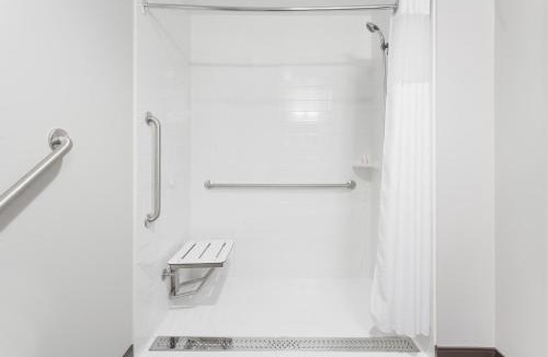 Timiskaming District Hotel | Microtel Inn & Suites by Wyndham Kirkland Lake