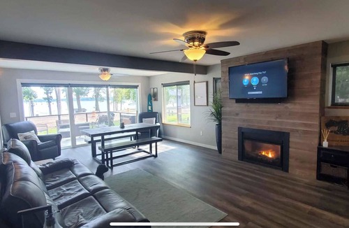 Detroit Lakes House | Middle of the Action on Detroit Lake!