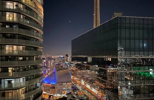 Central Waterfront Condo | Million Dollar Views | Waterfront + Free Parking