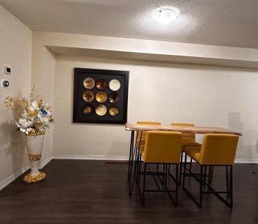 Brampton House | Mimis lodge
