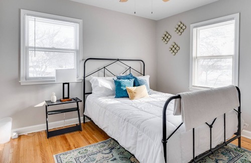 Richfield House | MINNeSTAY* Kaleidoscope Korner | Modern