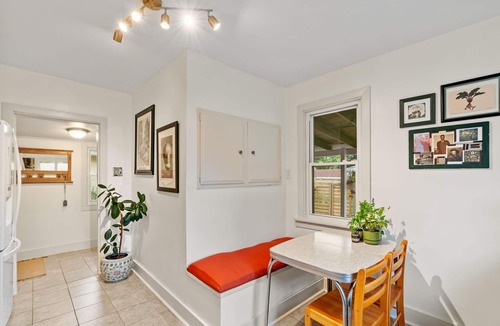Northeast Minneapolis House | MINNeSTAY* Musee Northeast | Arts District