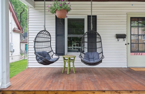 Kingfield House | MINNeSTAY* Retro Haus