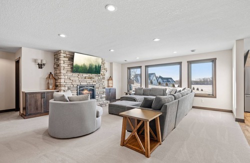Center City House | MINNeSTAY* The Belle Retreat | Lakeside | Luxury