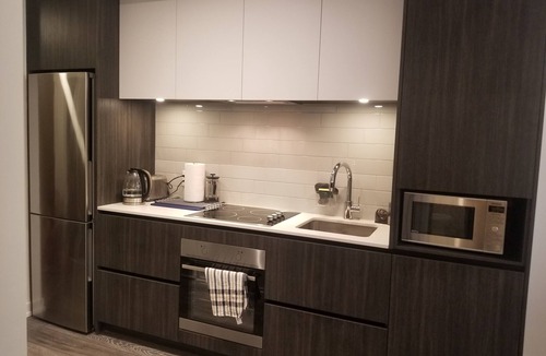 Riverside Condo | Minutes away from Eaton Centre, Distillery District and St Lawrence Market!