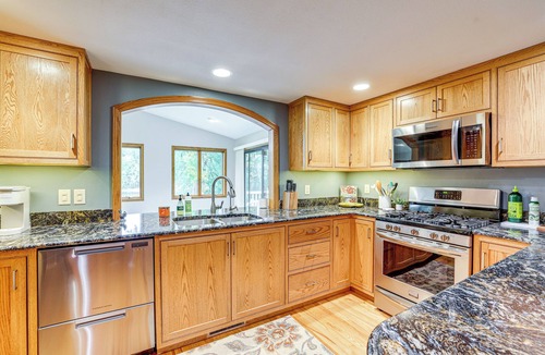 St. Cloud House | Mississippi River Home 8 Mi to Dtwn St Cloud!