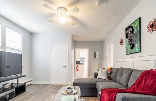 Kirkendall North Apartment | Modern 2BR Home - Central Hamilton!