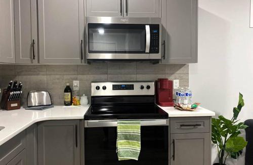 Southeast Calgary Apartment | Modern 2BR Suite with Private Yard