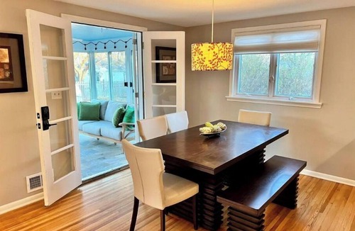 Edina House | Modern 4+ bed, fenced yard, attached garage home in a wonderful neighborhood