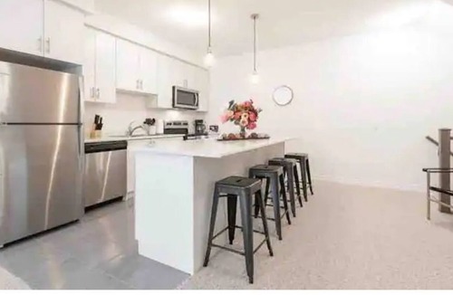 Watertown House | Modern 4 bedroom house in Waterdown