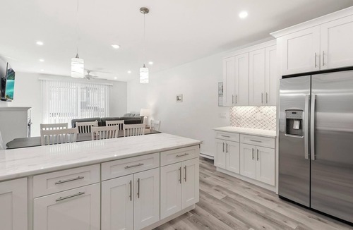 Seaside Heights House | Modern Beachside Haven : New Home, Sleeps 10, 5 Bed, 4 Bath, Walkable Boardwalk