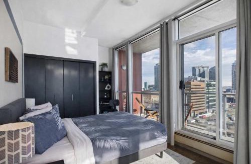 Beltline House | Modern Beltline Escape Sky-High Views DT Views