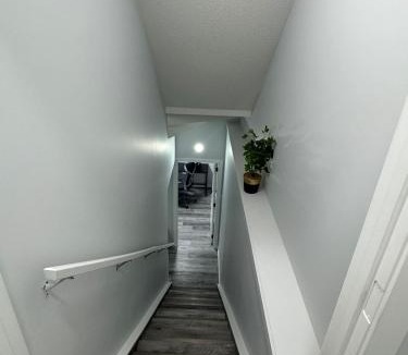 Southeast Edmonton House | Modern comfort just 20 minutes from the airport, with a full kitchen