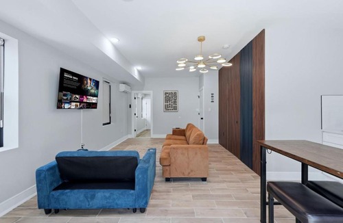 Greenville Apartment | Modern Cozy 1BR Central Jersey City with NYC Access