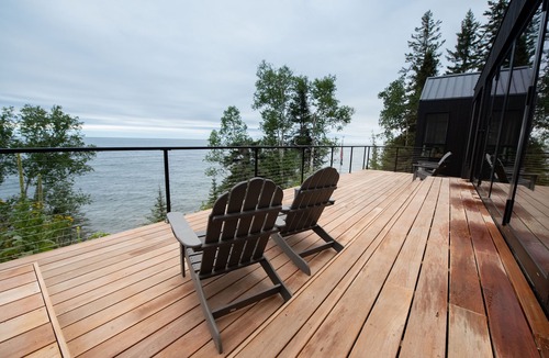 Tofte Cabin | Modern, eco-friendly home on Lake Superior and 5 min to Lutsen ski hill!