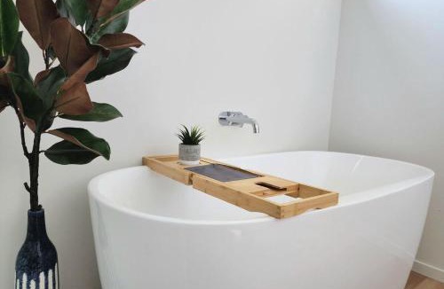 Twizel House | Modern Mountain-View Escape