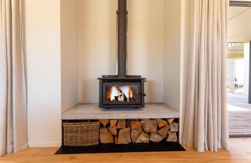 Twizel House | Modern Mountain-View Escape