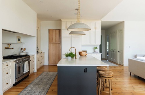 Algoma District Cottage | Modern Nordic Retreat w. Stunning Lake Views
