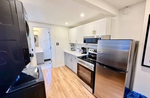 Moncton Apartment | Modern Rustic Luxury - 1 Bdrm