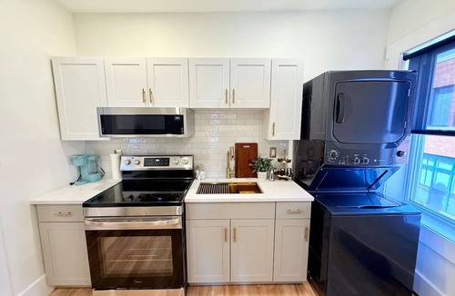 Moncton Apartment | Modern Rustic Luxury - 2 Bdrm