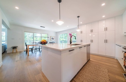 North Frontenac Cottage | Modern Scandinavian-Influenced Waterfront Cottage in North Frontenac