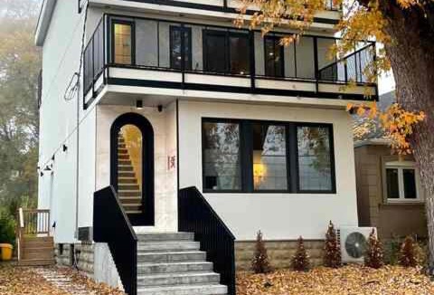 Mimico Apartment | Modern Toronto Residence by the Lake - 2BR