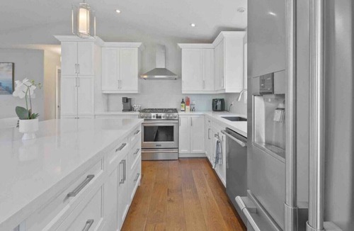 Port McNicoll Apartment | Modern Waterfront Home on Georgian Bay w/Hot Tub!