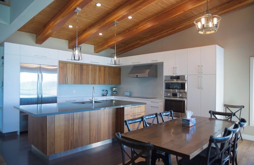 Ramara Cottage | Modern Waterfront Cottage Retreat: Everything You Need, Right on the Water